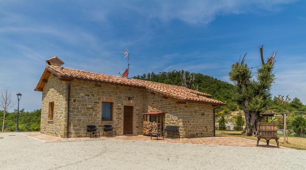 Tenuta Borgo Santa Cecilia Gubbio Exterior photo